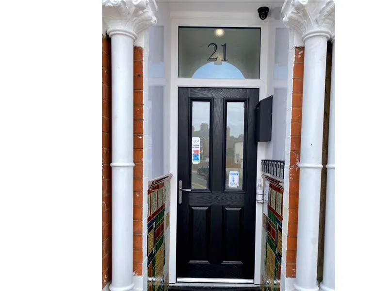 Oyo Hillcrest Studio Apartments Cleethorpes